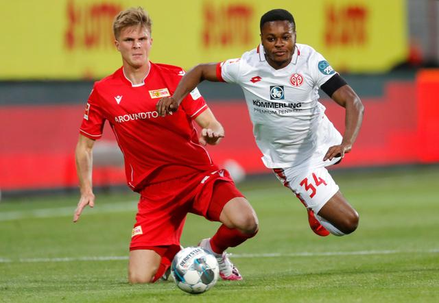 使他在竞争 使他在竞争