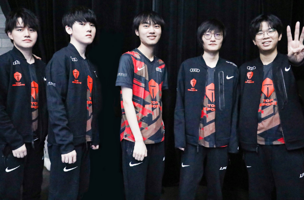 和出其不意 和出其不意